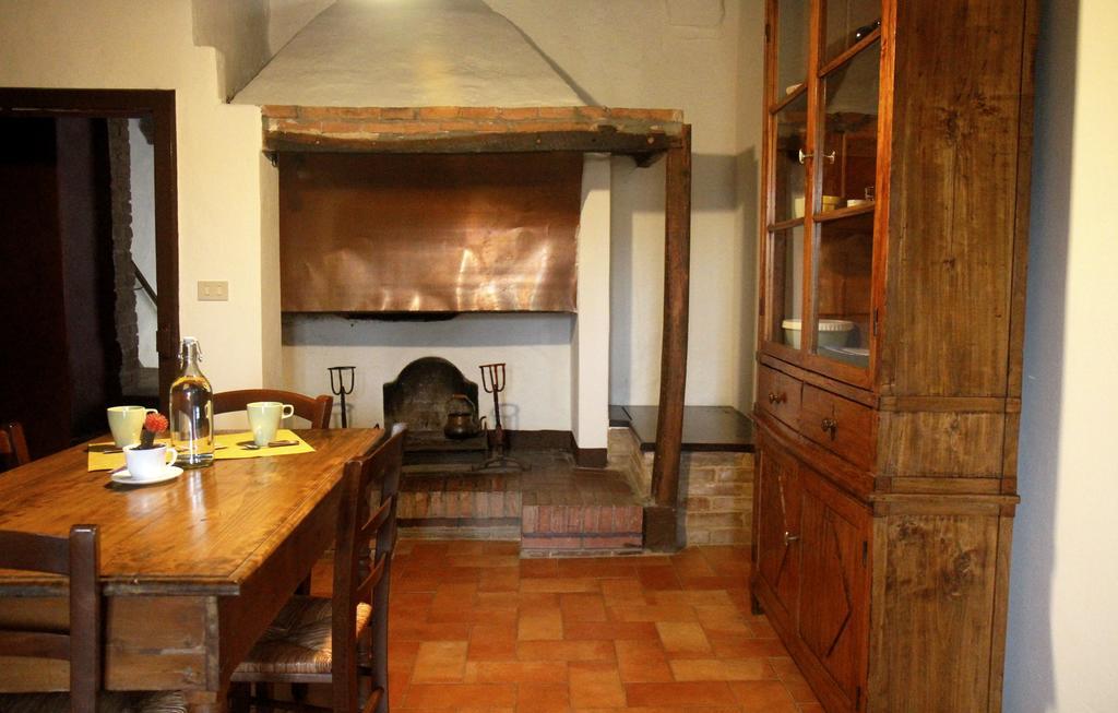 Agriturismo Castello Saltemnano Buonconvento Esterno foto