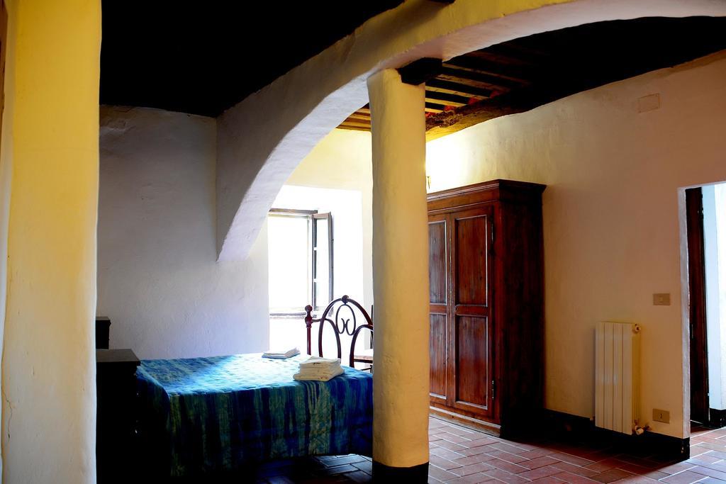 Agriturismo Castello Saltemnano Buonconvento Camera foto